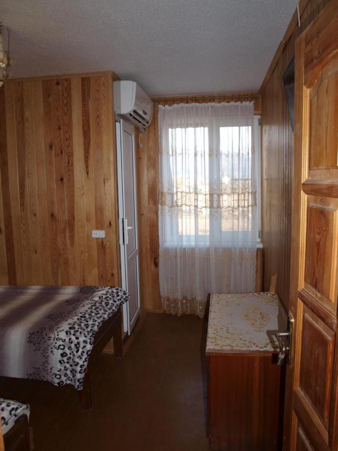 Mechta Guest House Tsandrypsh Phòng bức ảnh